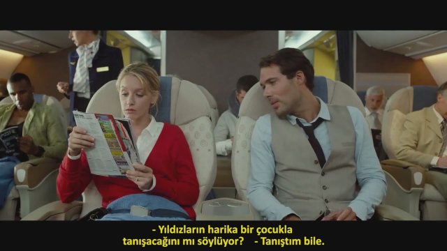 Havada Aşk Var - Türkçe Altyazılı Fragman