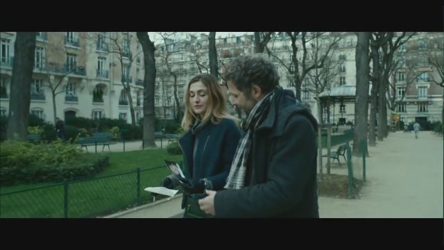 Les âmes de papier (2013) Fragman