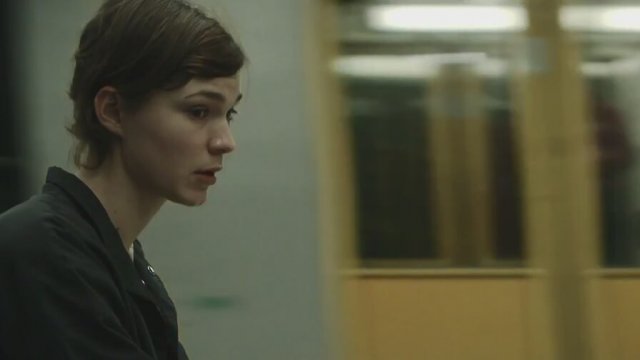 One Eyed Girl Fragman